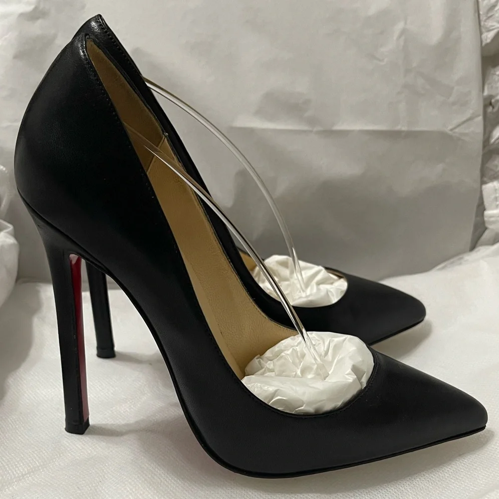 Christian Louboutin Kate’s in 100mm. Black Napa leather. EU34 100% authentic